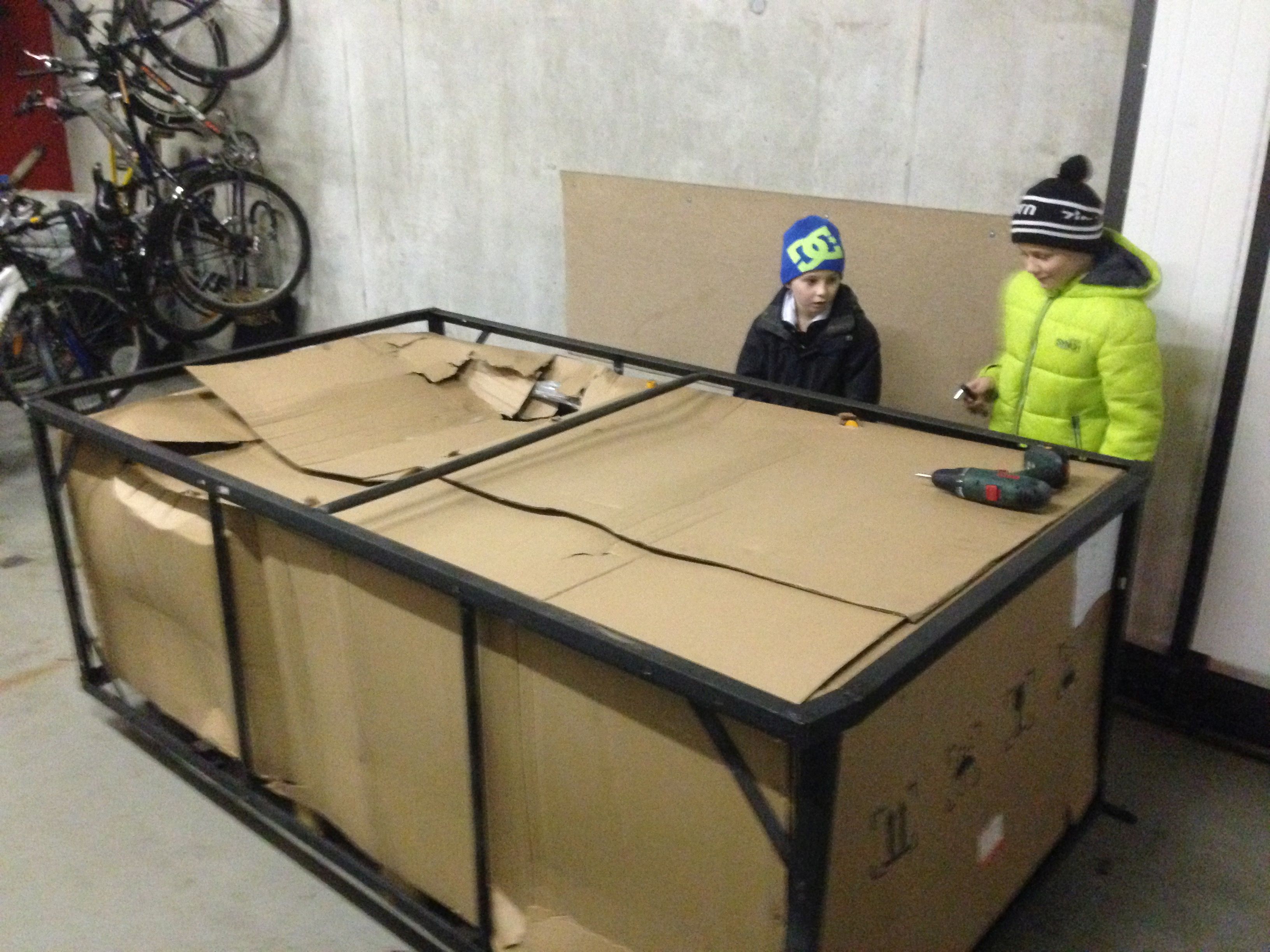 Die Kiste ist da….